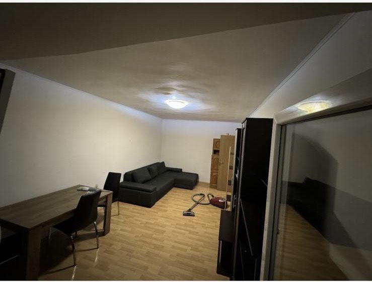 Vând apartament 3 camere Traian