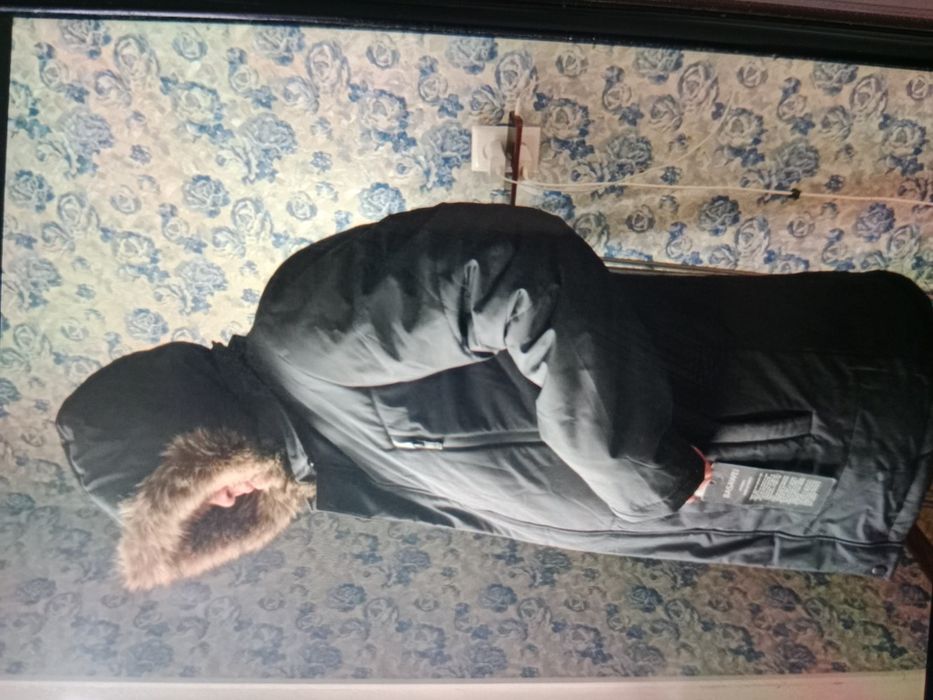 Продам Парку мужскую новая в отличном состоянии!