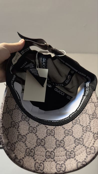 sapca adidas x gucci