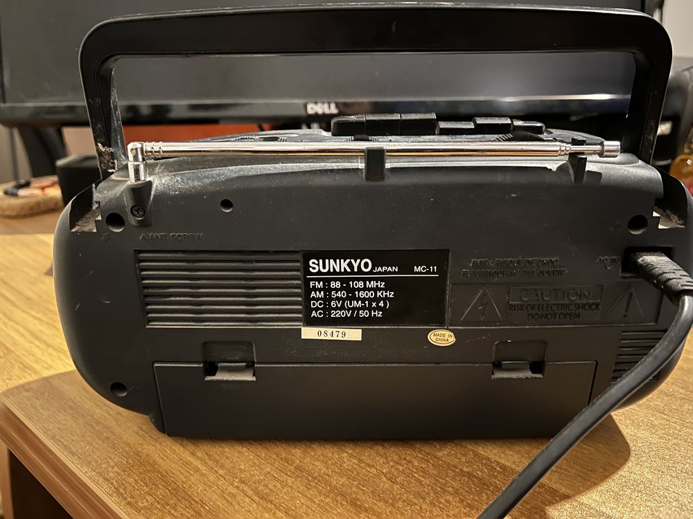 Radiocasetofon mono Sunkyo