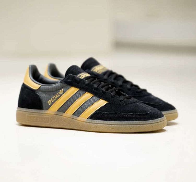 Оригинални маратонки * ADIDAS HANDBALL SPEZIAL * EU36 -42 2/3