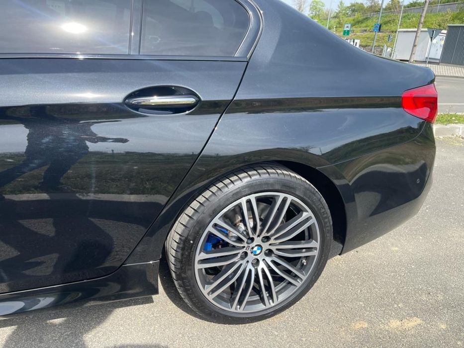 BMW 530 xdrive  265 CV impecabil
