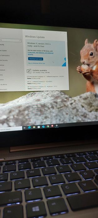 HP EliteBook Touchscreen i7/16gb Gen8 840 G5