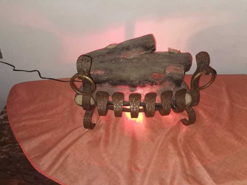 Ornament decor semineu
