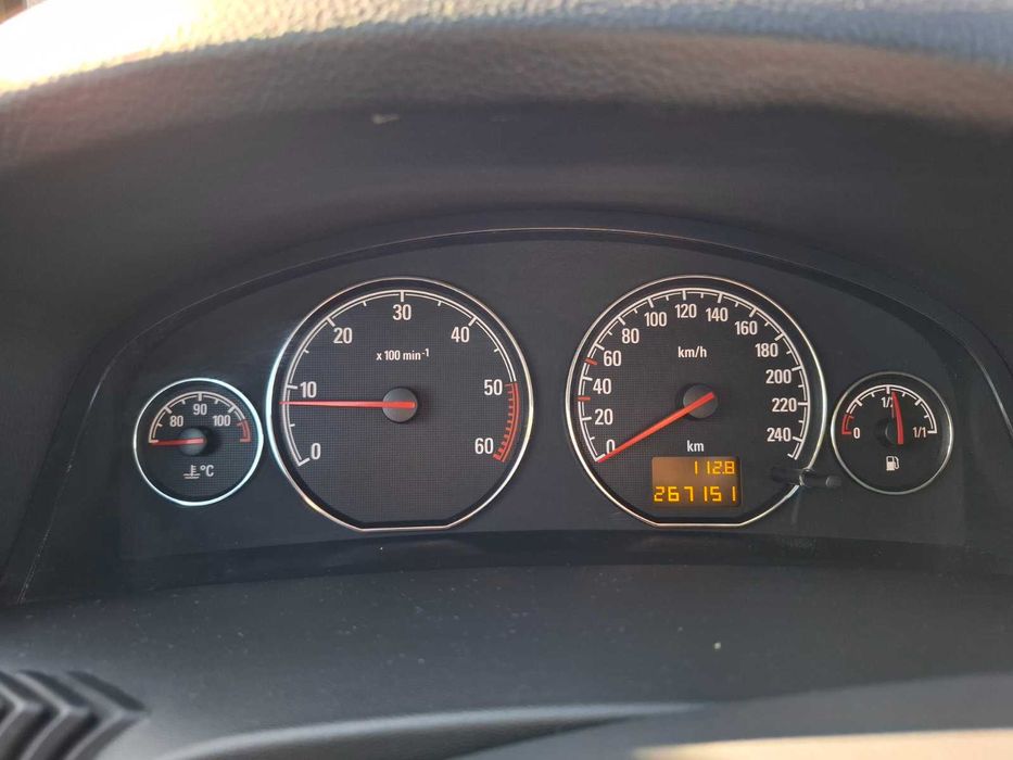 Opel Signum 1.9CDTI 150к.с.