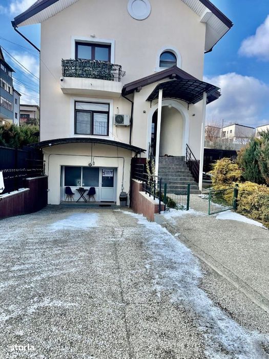 Inchiriez Casa in zona Rediu