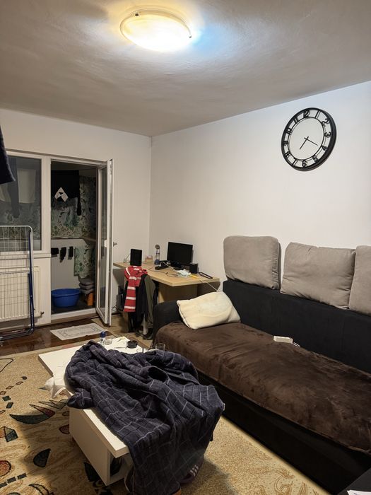 vand apartament zona nord