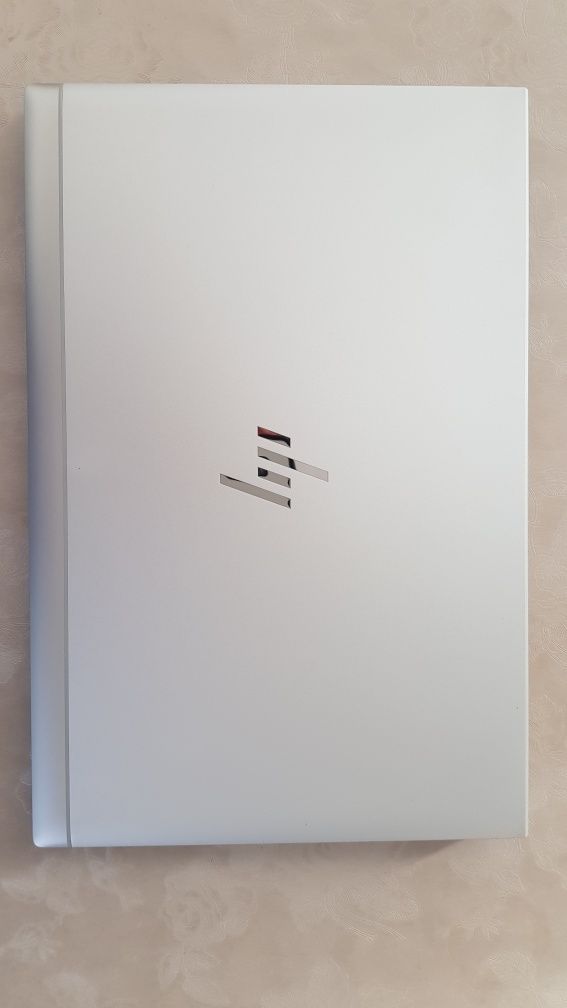 Лаптоп HP Elite Book 830 G7