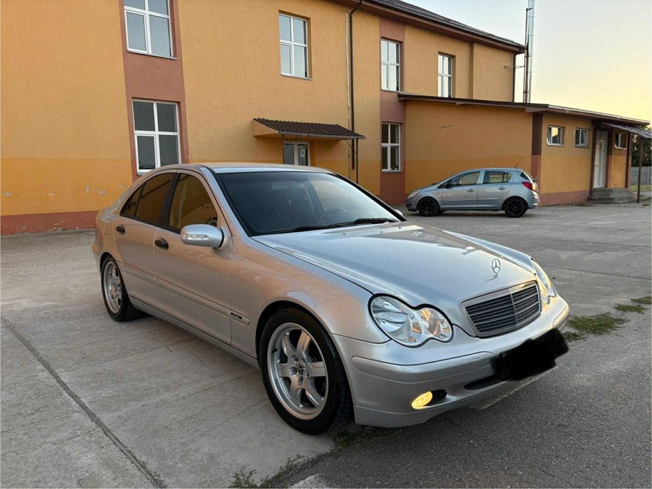 Mercedes C200 An 2004 Adus Recent Germania