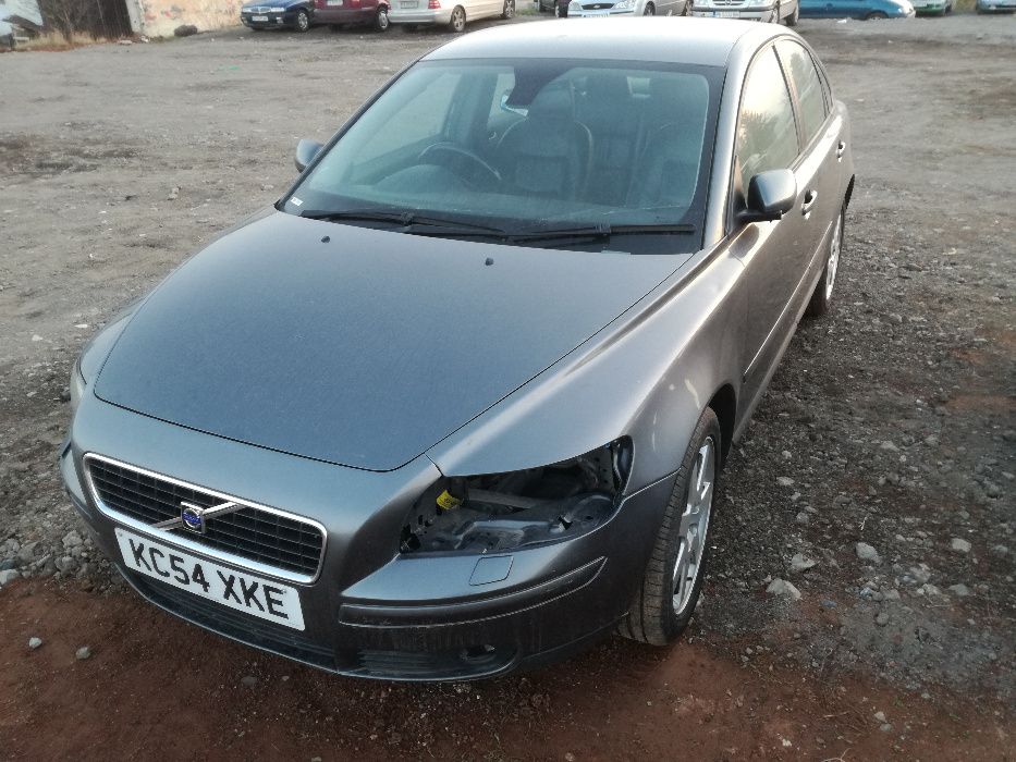 Volvo S40 2.0D 2004 г. Волво S40 на части