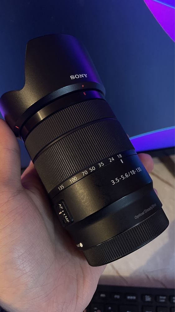 Объектив Sony E 18-135mm