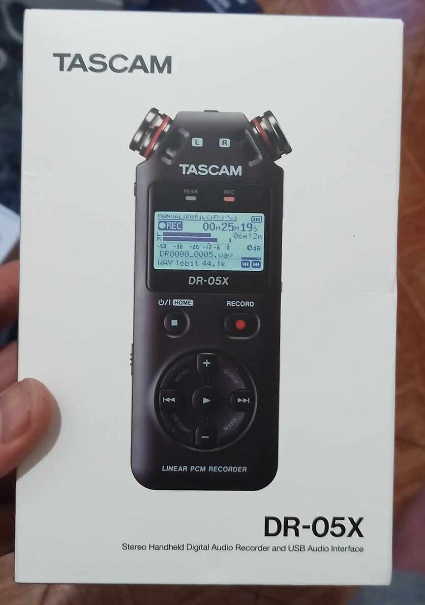 Recorder portabil Tascam DR-05X 128gb,usb negru nou sigilat