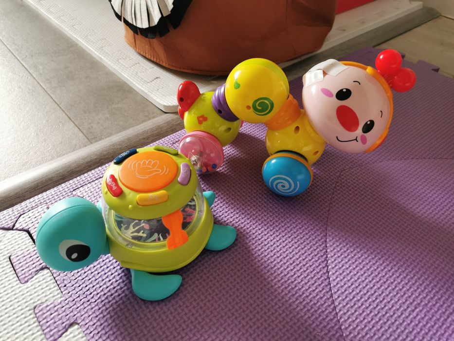 Jucarii bebelusi senzoriale si interactive