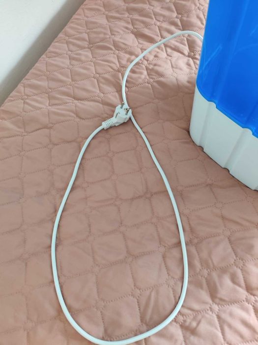 Мини пералня ADLER AD8051 – работеща, без кошчето за центрофуга