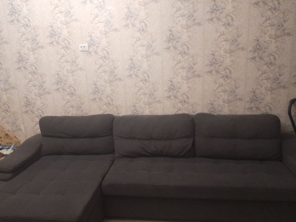 Продам  угловой диван