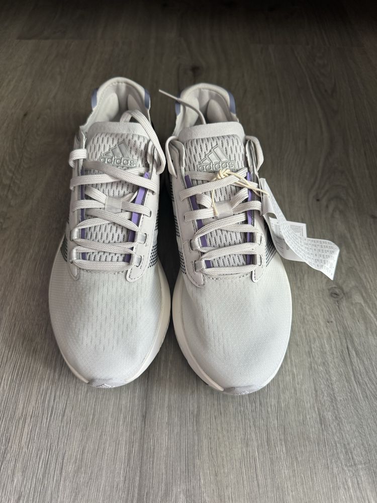 Vand adidasi ADIDAS