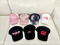 Șapcă Nike Șapcă Hugo Boss Șapcă Disquared Șapcă Adidas Șapcă Puma NY