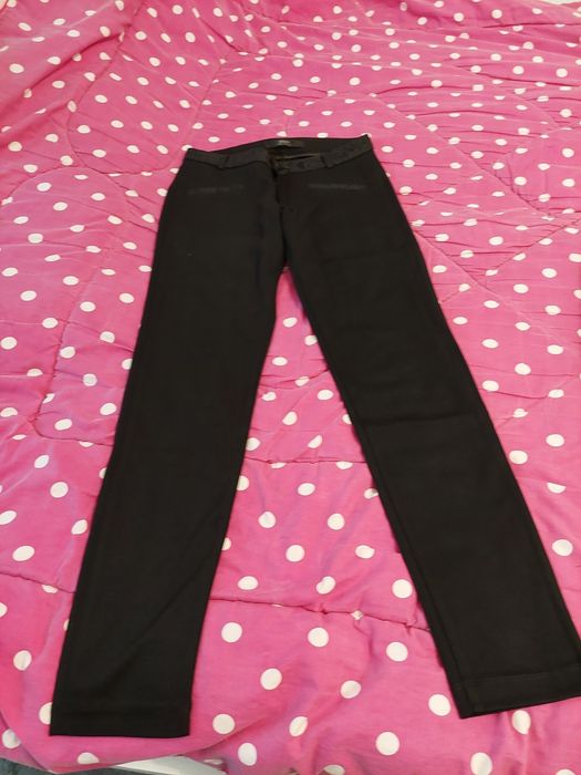 Pantalon GUESS nr.26