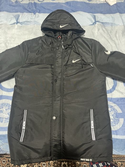 Зимно яке на марката nike
