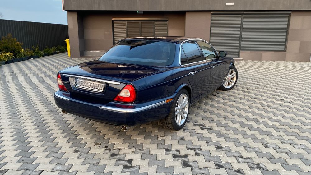 Vand / Schimb Jaguar XJ 2.7d Automat / Susp Perne / Bi’Color/ Fab 2008