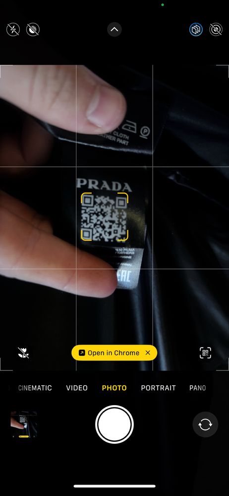 Vesta Prada neagra