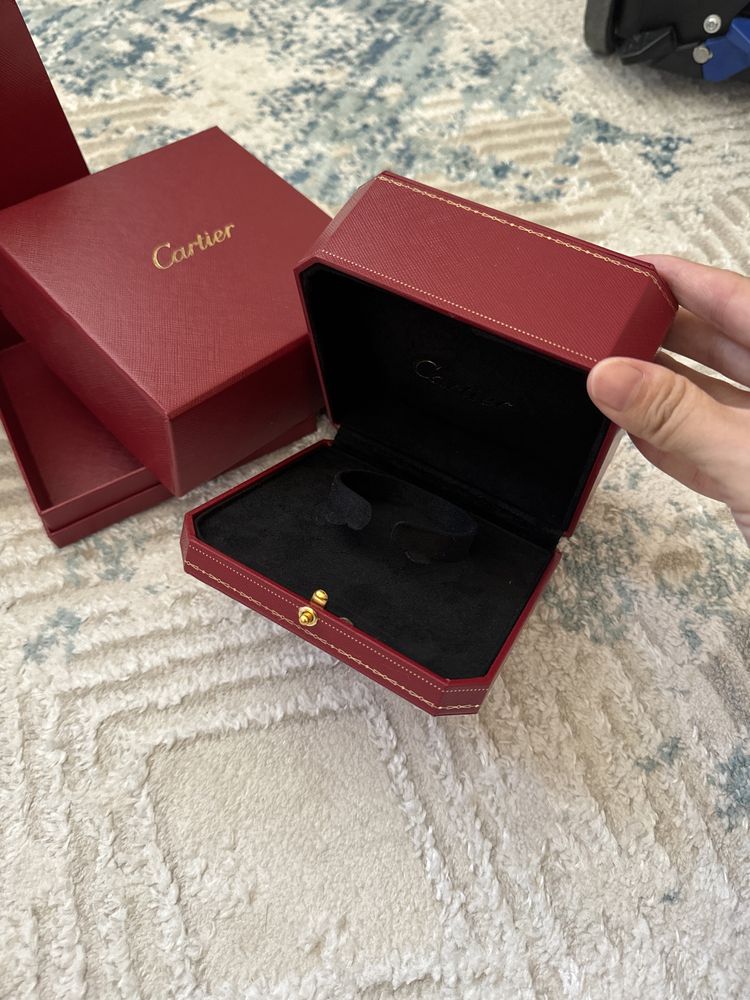 Cartier упаковка(пакет+коробка+чехол )