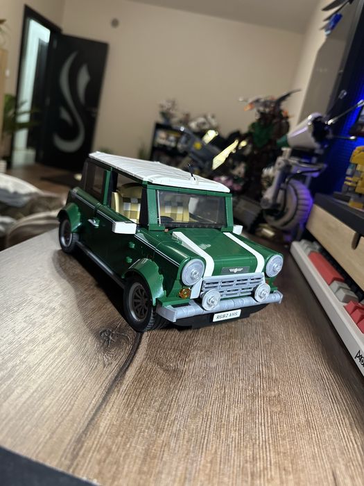 Продавам модел на Mini Cooper