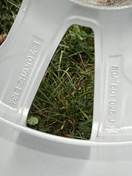 Jante Audi 17 Q5 A4 B9 B8 Allroad A6 A5 Q3 cu 235/65R17 iarna