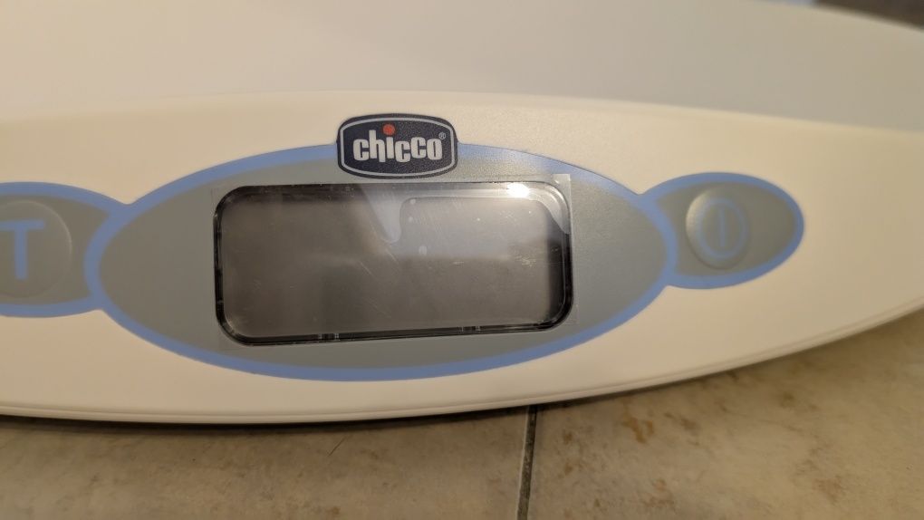 Бебешка везна chicco