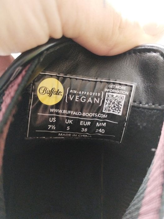 Vând ghete de Iarna