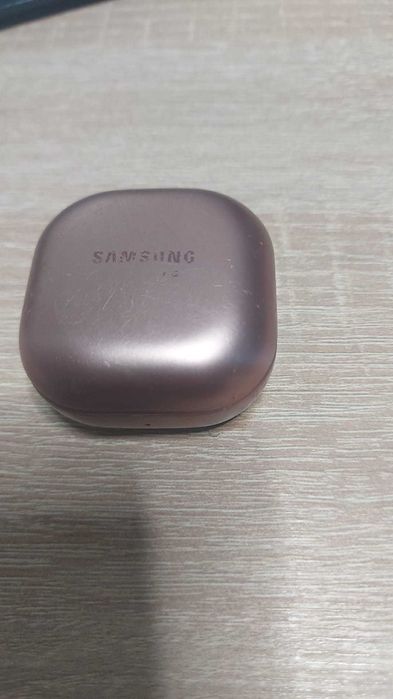 Samsung Galaxy Buds Live SM-R180