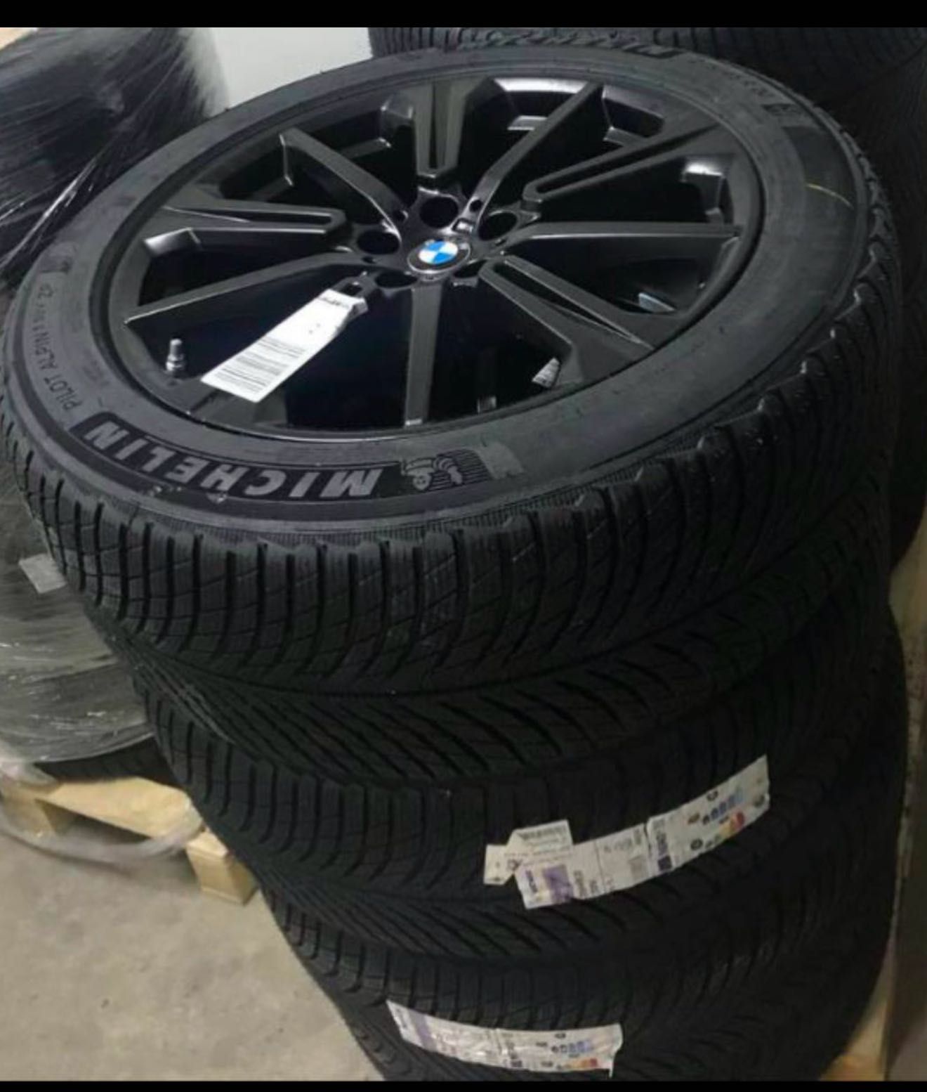 Шины диски и колеса BMW колеса в сборе «M» резина MICHELIN