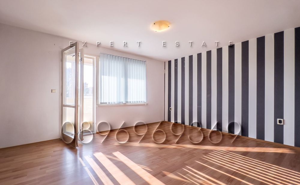 Продава се Тристаен апартамент в Варна, Левски - 81 кв.м за 1976 €/кв.м - Снимка #4