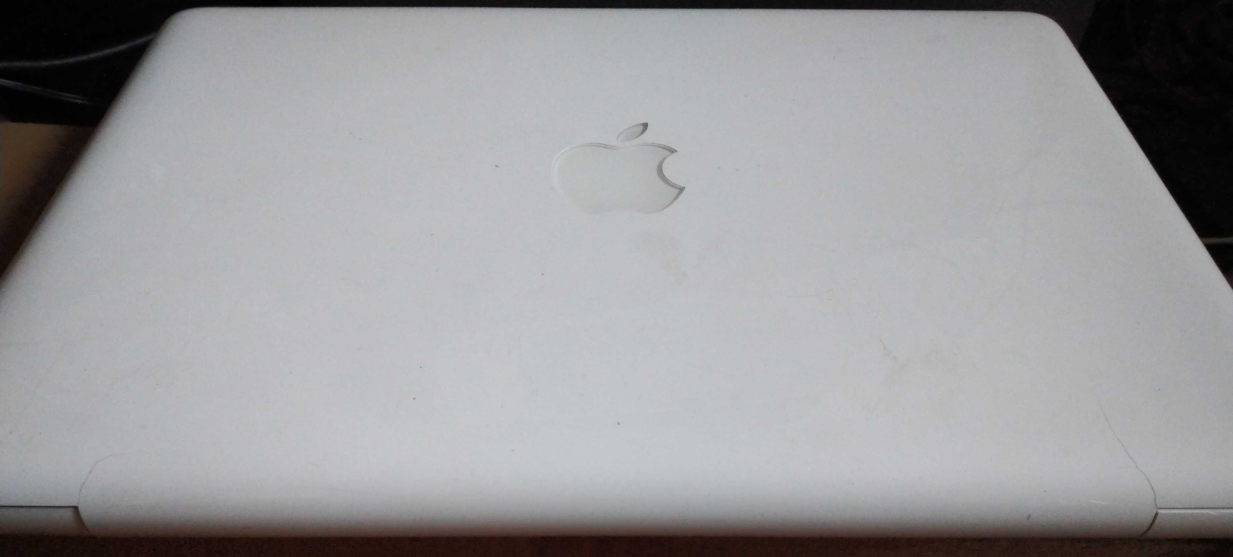 MacBook 7,1 (13-Inch, Mid 2010)