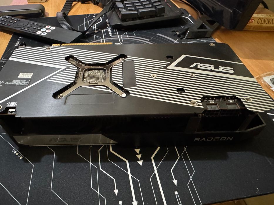 Placa video AMD RT 6700xt