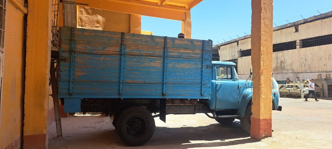 Zil 130  bartovoy