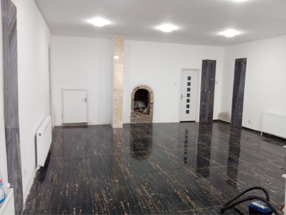 De inchiriat spatiu comercial