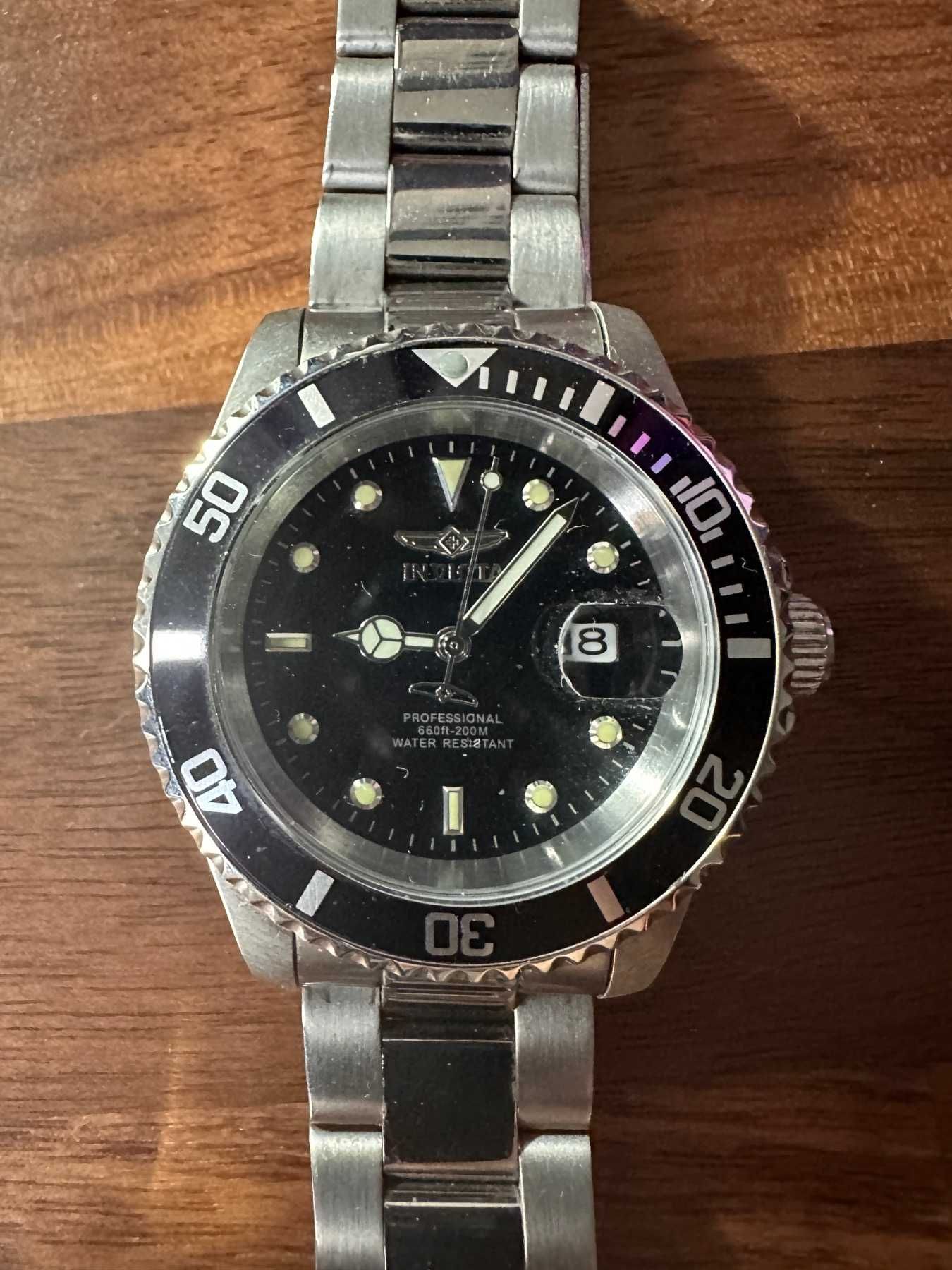 Invicta ProDiver Quartz 40mm