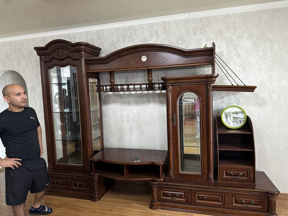 Стенка для зала !