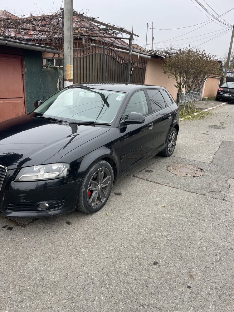 Dezmembrez audi a3 8P facelift 1.6 d DSG