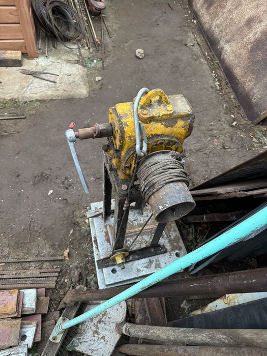 Продам лебёдку ручную