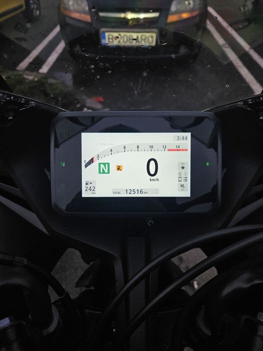 Honda CBR 650 R e-Clutch Negru