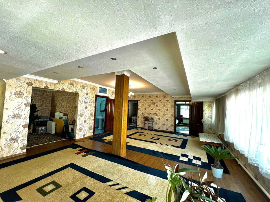 Срочно!!! Продается 6я -комнатная квартира Дуплекс.