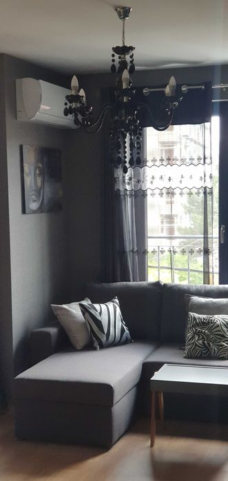 Отдавам под наем тристаен апартамент