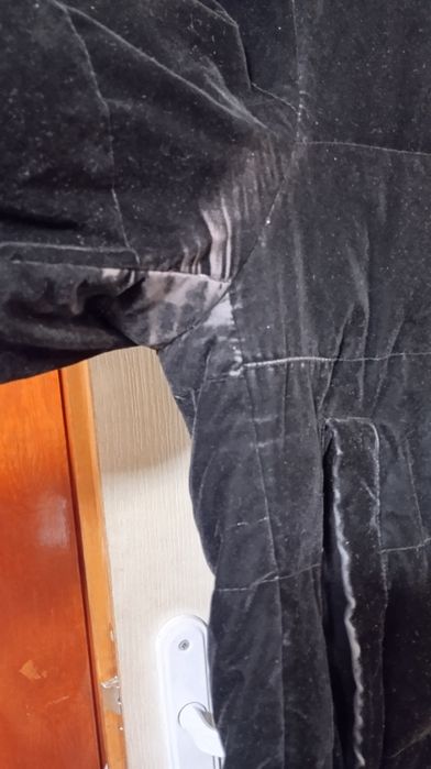 Черно зимно яке с качулка