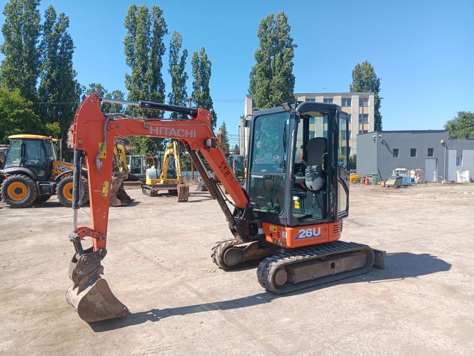 Vând miniexcavator hitachi zaxis 26U