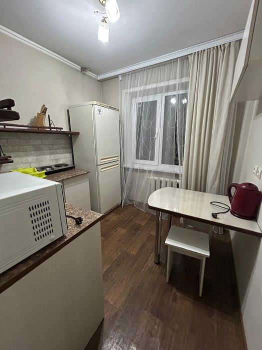 Продаётся 1,5- ка р- н Центрального рынка