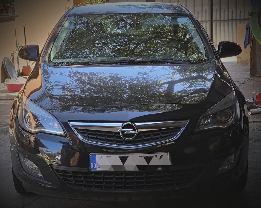 Opel astra j 2012