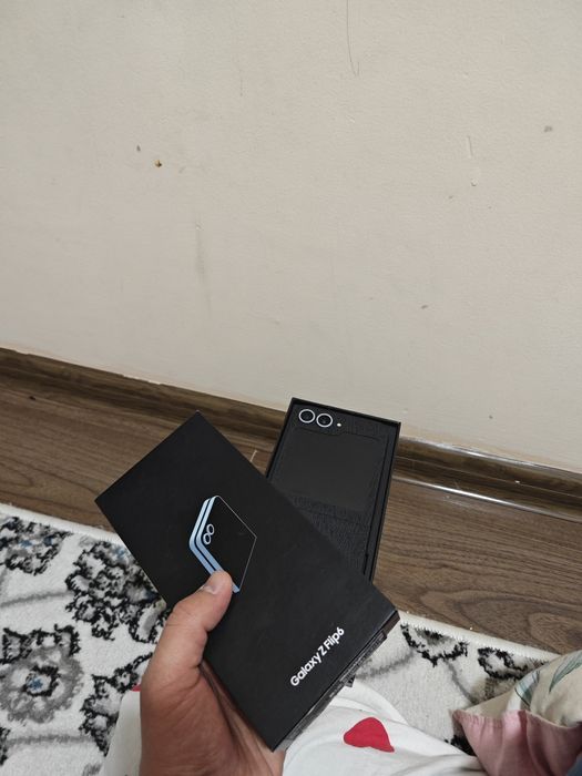 Samsung z flip 6 12 256 gb