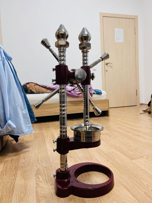 Соковыжималка для свежевыжатого сока